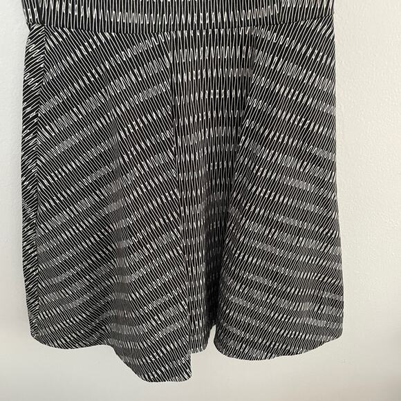 Kate Spade Saturday Black Print Pockets Sleeveless Fit and Flare Dress Size 0 - Picture 7 of 13
